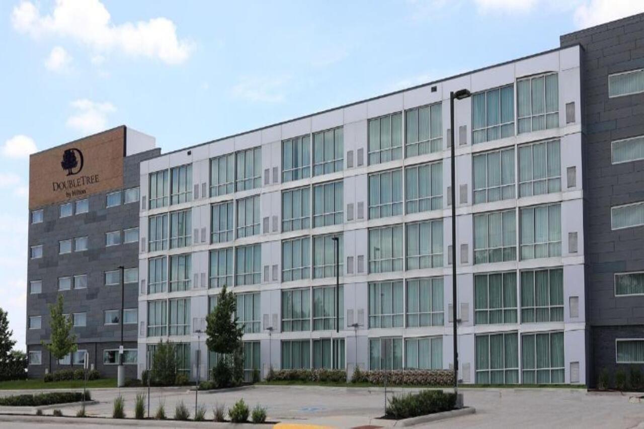 Doubletree By Hilton Omaha Southwest, Ne Hotel Bagian luar foto