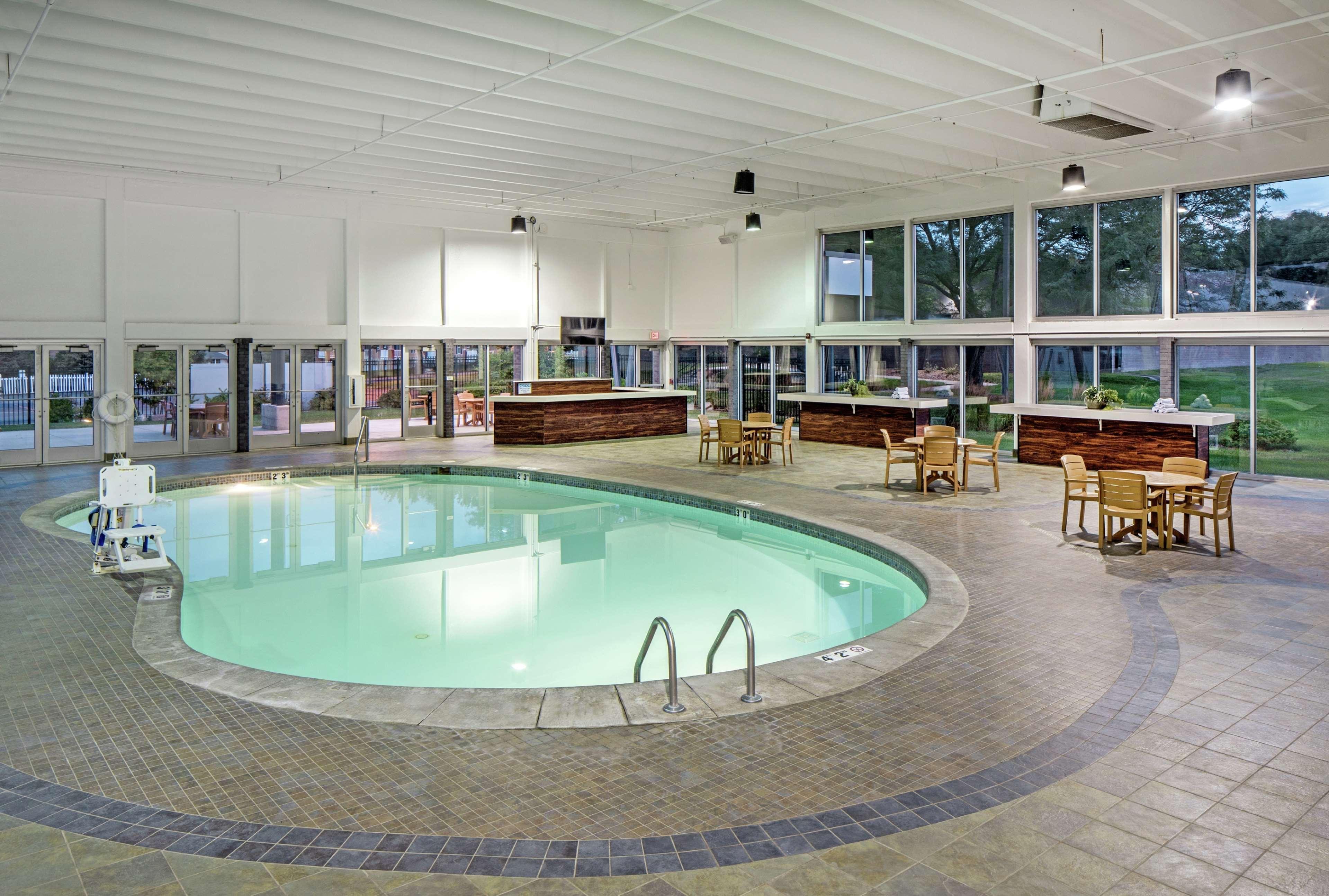 Doubletree By Hilton Omaha Southwest, Ne Hotel Bagian luar foto