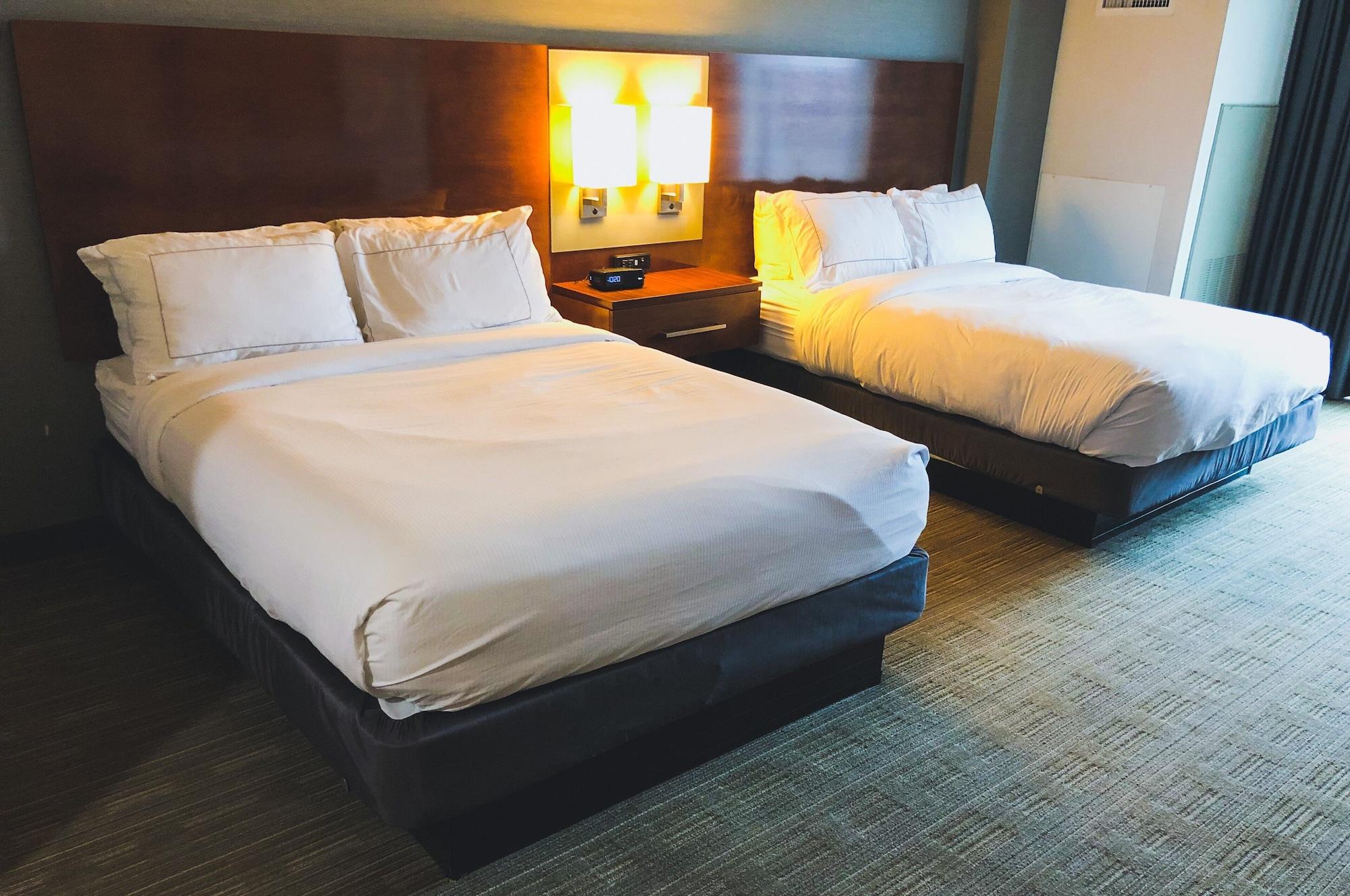 Doubletree By Hilton Omaha Southwest, Ne Hotel Bagian luar foto